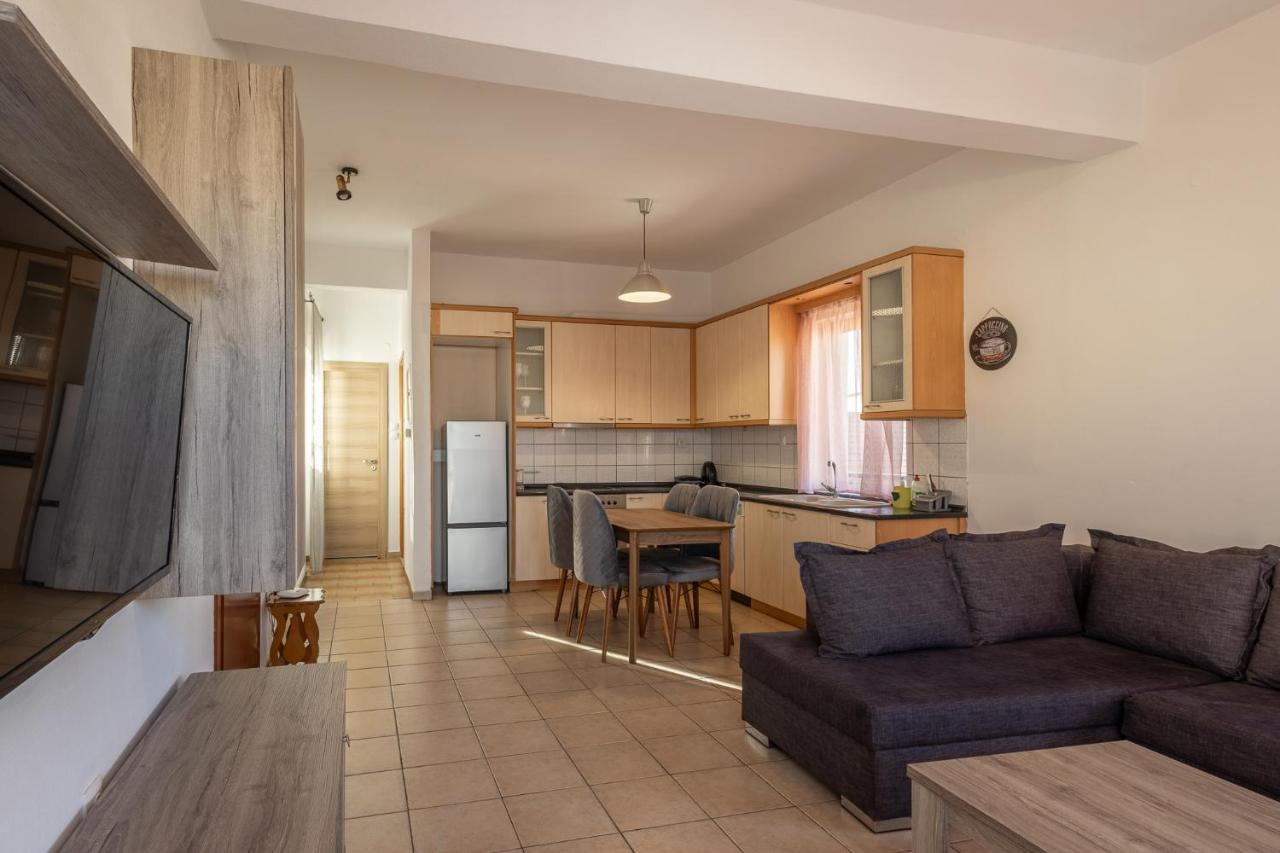 Deluxe Apartment La Лариса Экстерьер фото